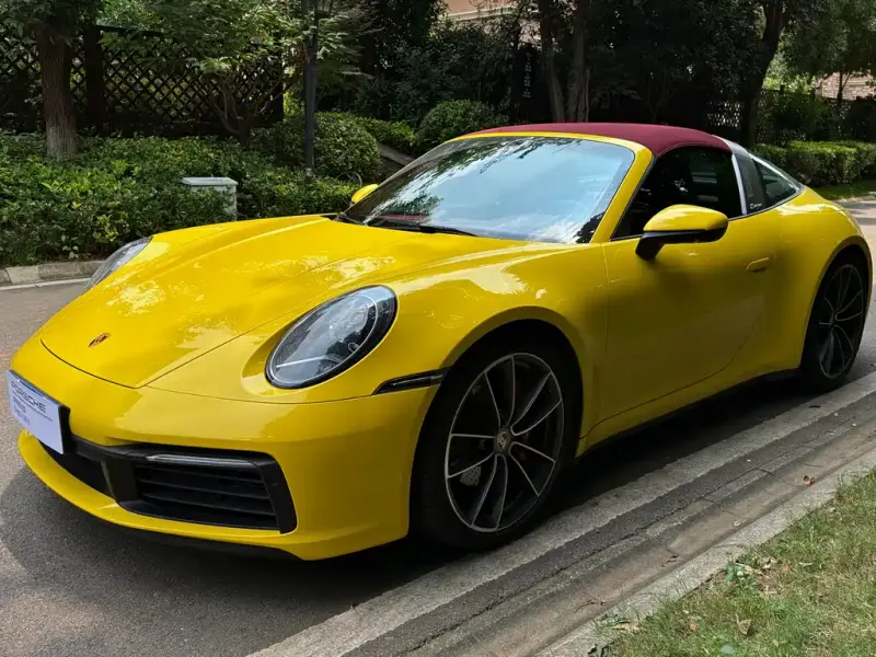 Porsche 911, 2022