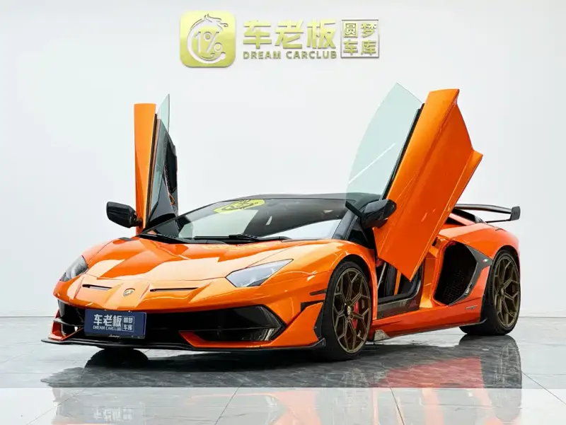 Lamborghini Aventador, 2012