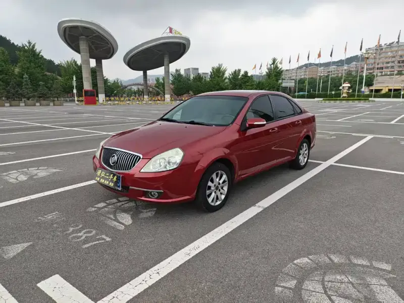 Buick Excelle, 2012