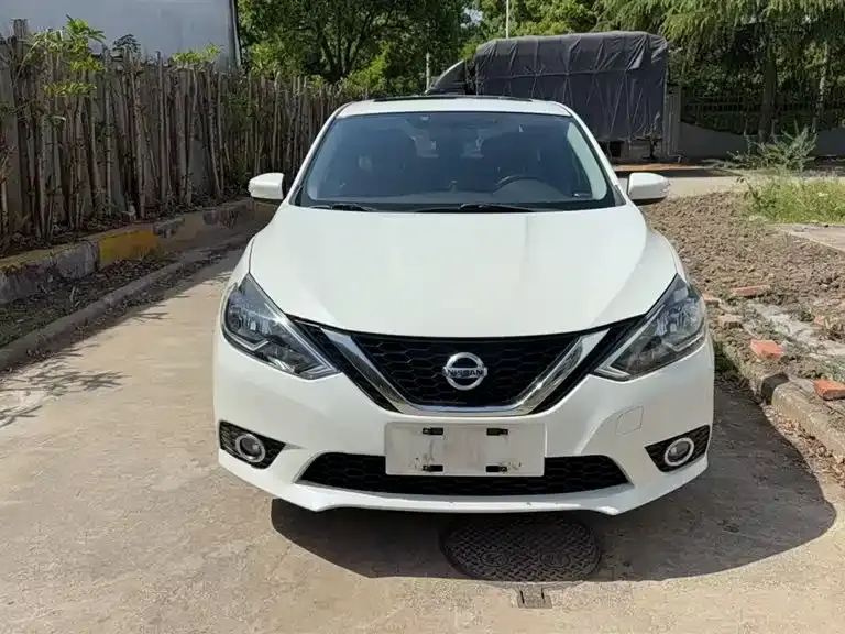 Nissan Sylphy, 2016