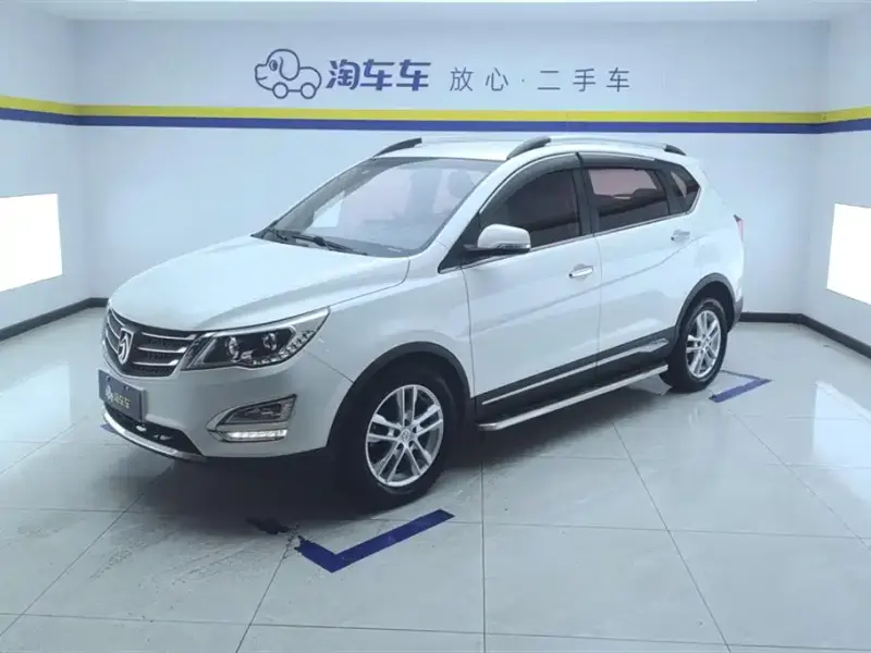 Baojun 560, 2016
