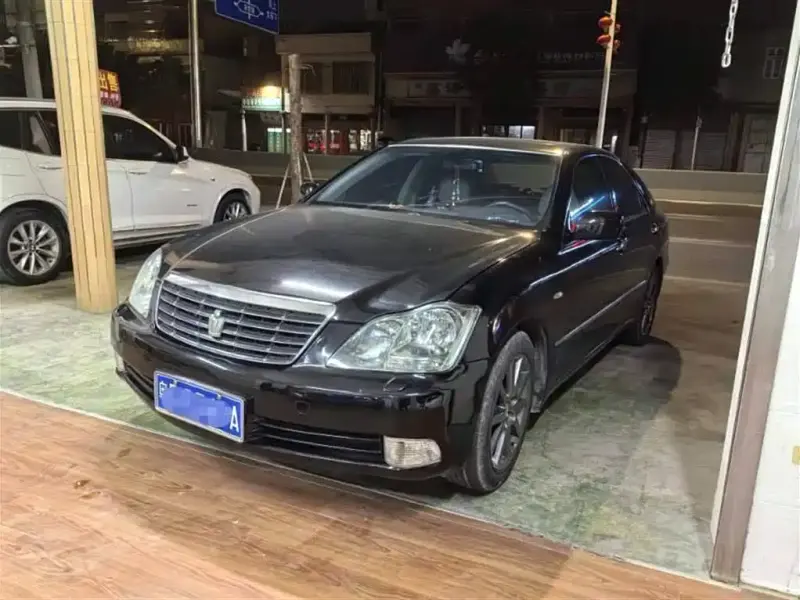 Toyota Crown, 2009
