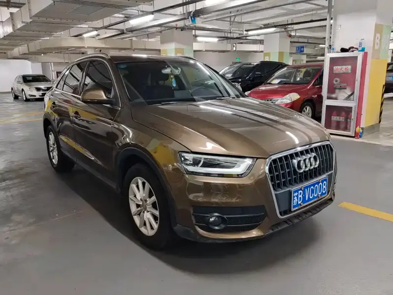 Audi Q3, 2015