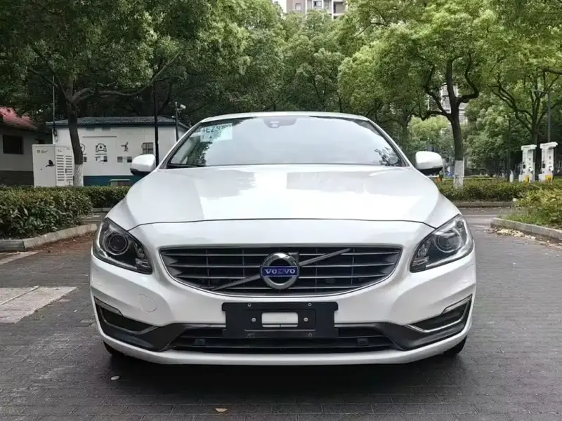 Volvo S60, 2016