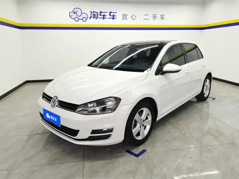 Volkswagen Golf, 2015