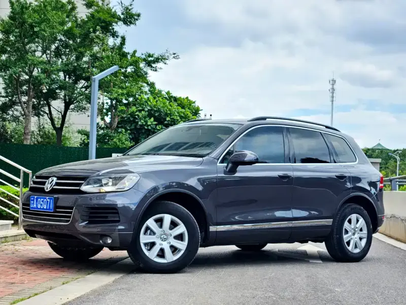 Volkswagen Touareg, 2011