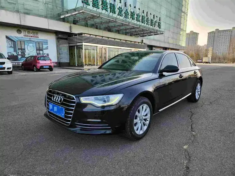 Audi A6L, 2012