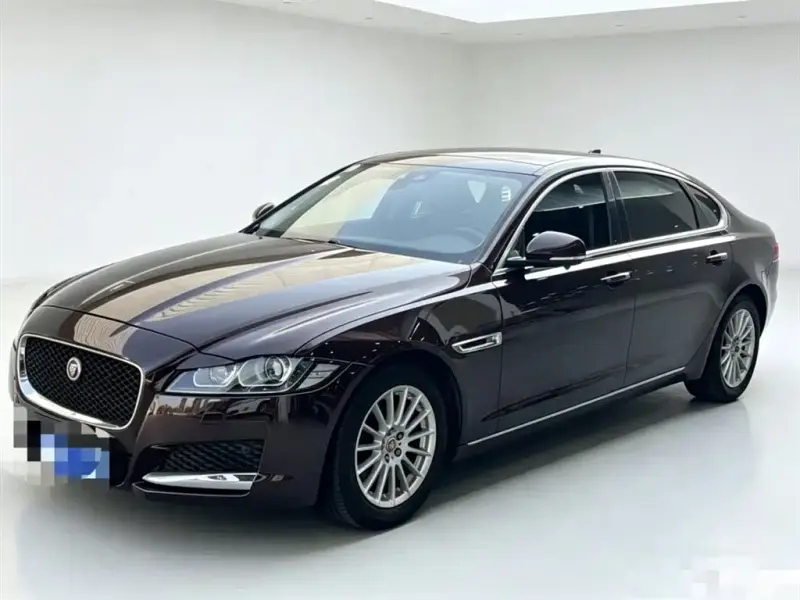 Jaguar XFL, 2017