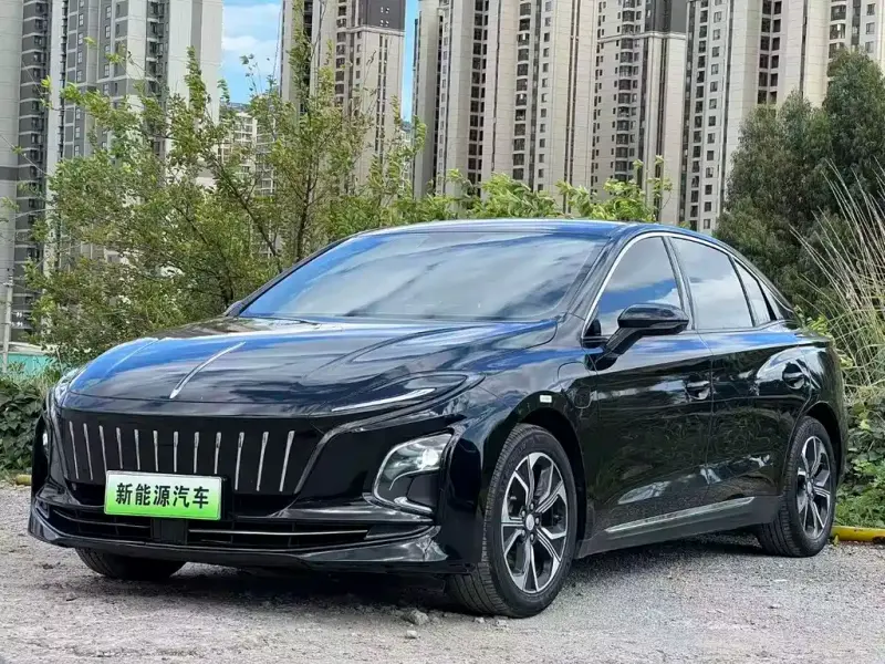 Hongqi E-QM5, 2023