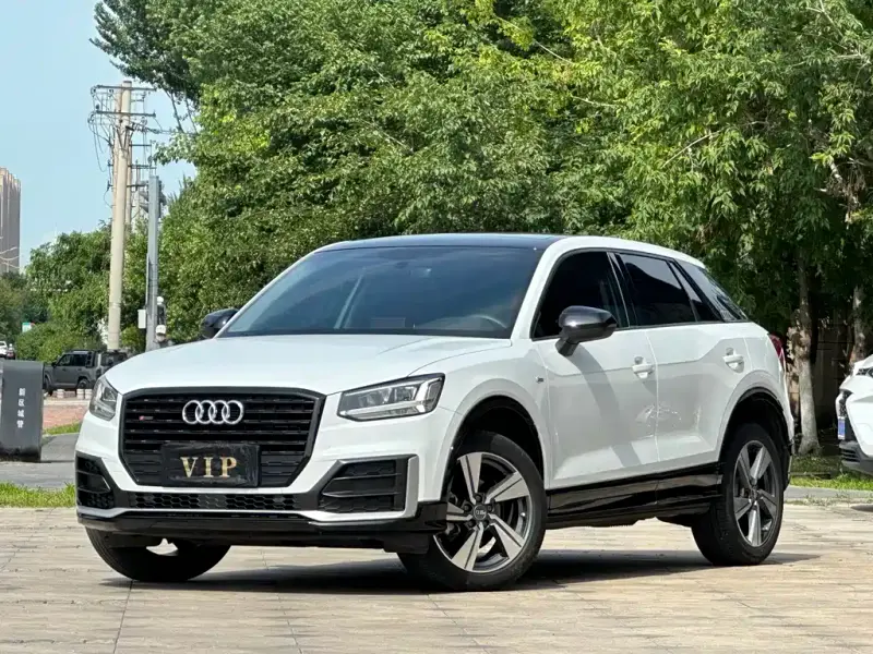 Audi Q2L, 2020
