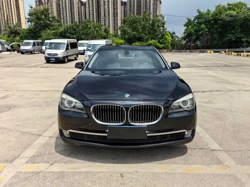 BMW 7 Series, 2012