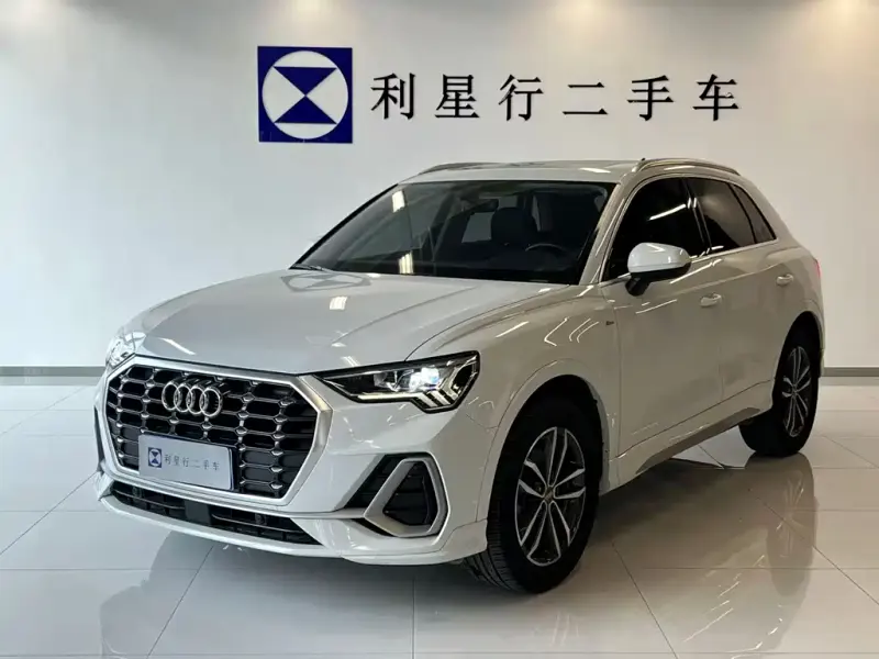 Audi Q3, 2020