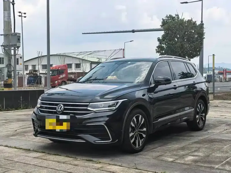 Volkswagen Tiguan L, 2022