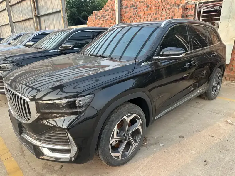 Geely Xingyue L, 2025