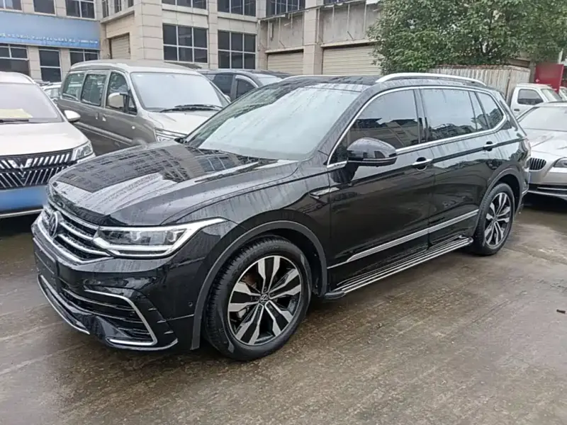 Volkswagen Tiguan L, 2022