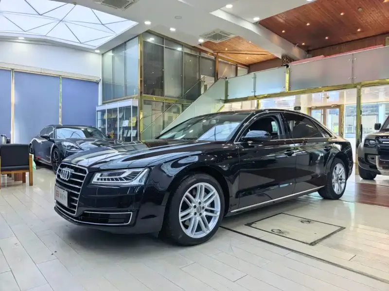 Audi A8, 2016