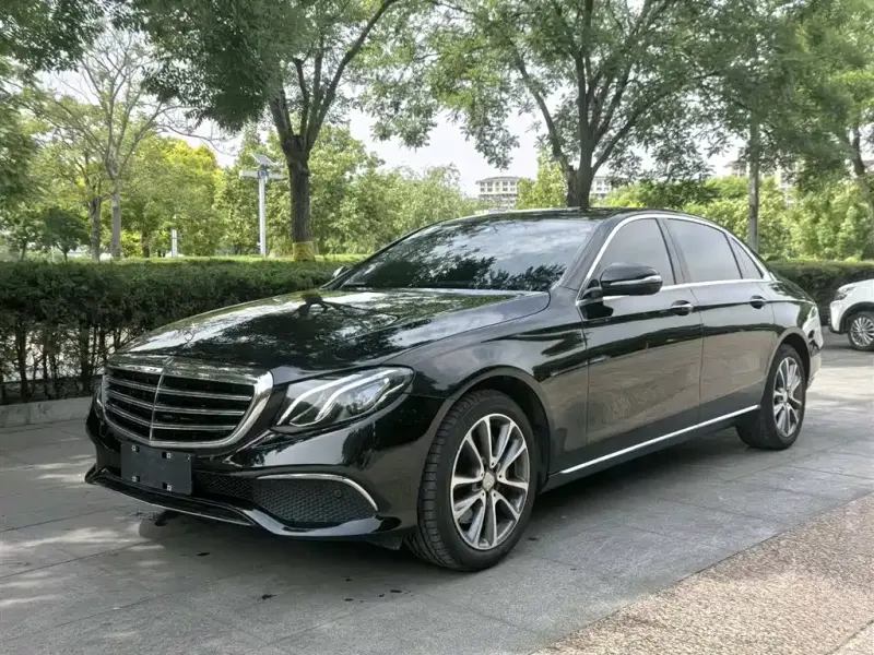 Mercedes-Benz E-Class, 2016