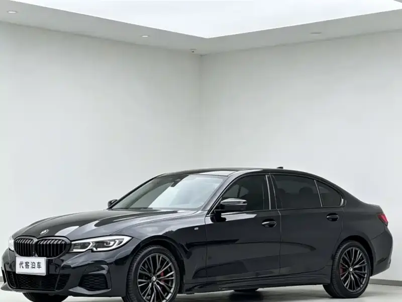 BMW 3 Series, 2021