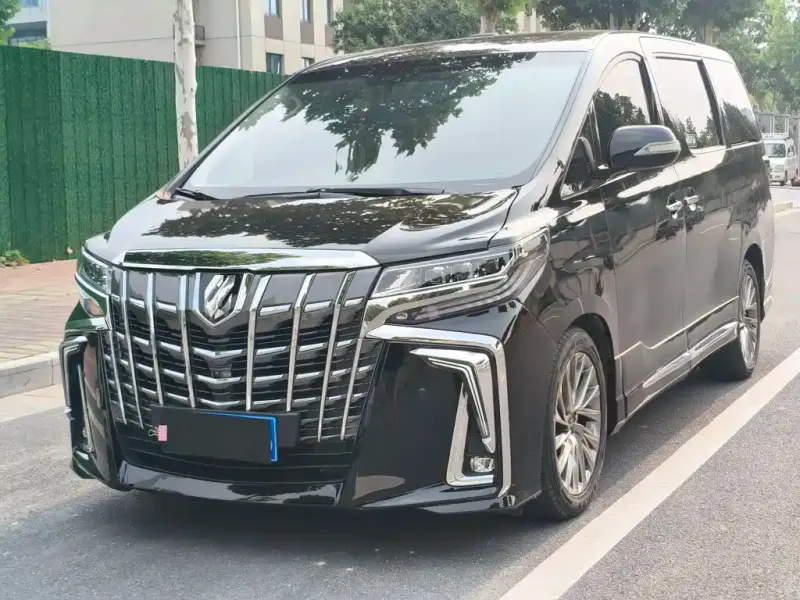 Toyota Alphard, 2012