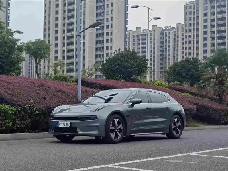 Zeekr 001, 2023
