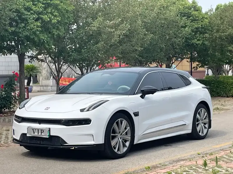 Zeekr 001, 2022