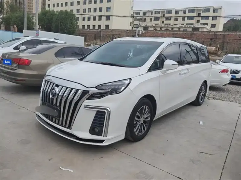 Buick GL8, 2022