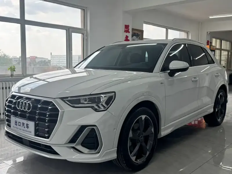 Audi Q3, 2023