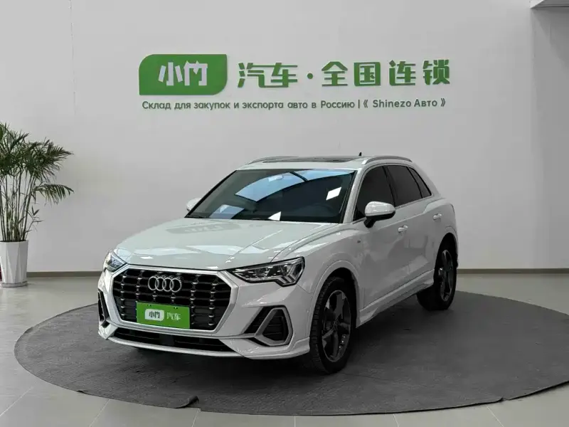 Audi Q3, 2022