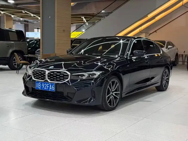 BMW 3 Series, 2024