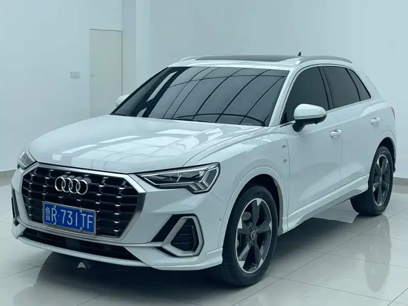 Audi Q3, 2023