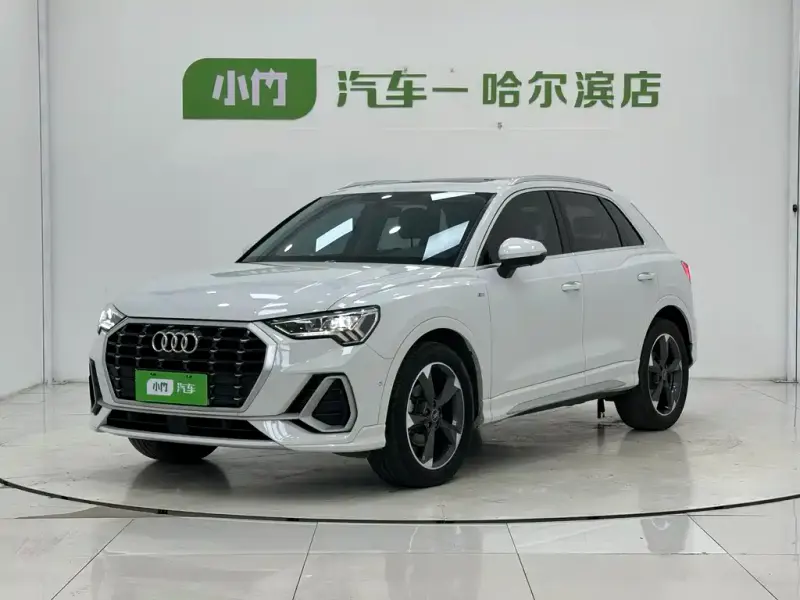 Audi Q3, 2023