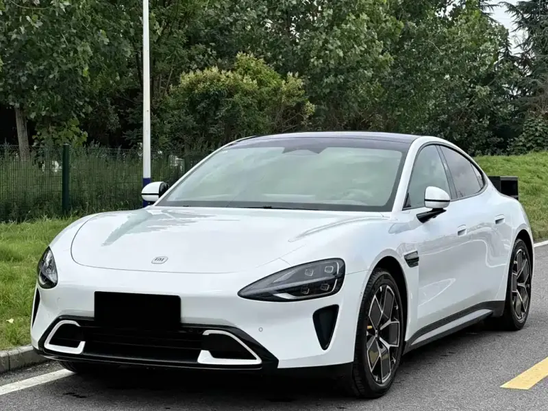 Xiaomi SU7, 2025