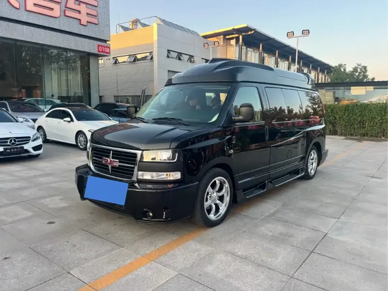 GMC Savana, 2014