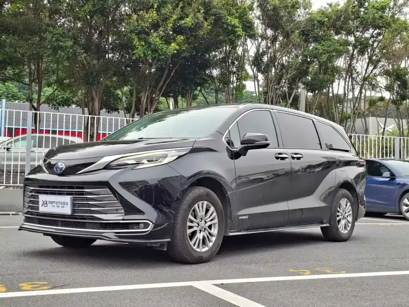 Toyota Sienna, 2022