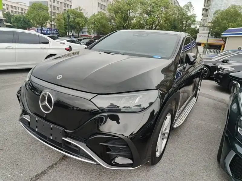 Mercedes-Benz EQE SUV, 2025