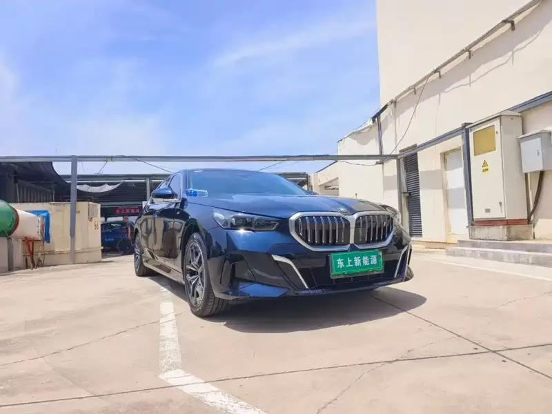 BMW i5, 2024