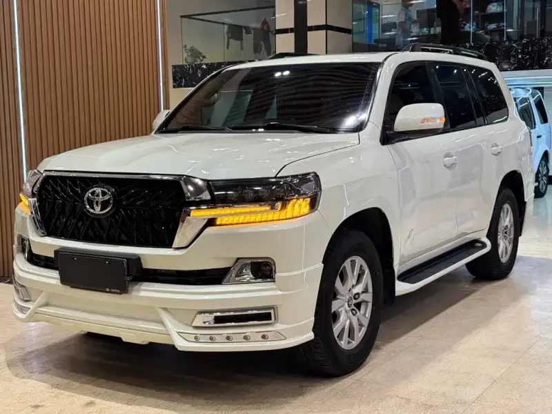 Toyota Land Cruiser, 2012
