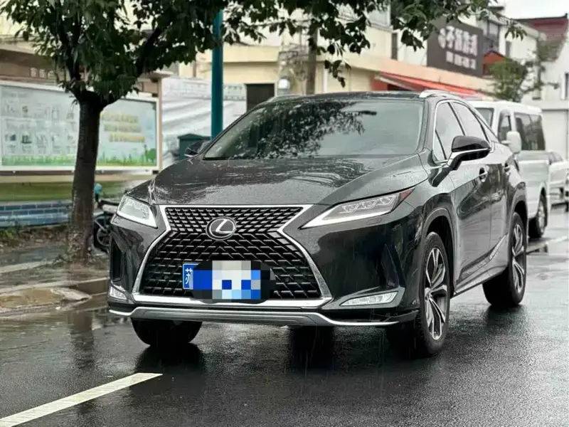Lexus RX, 2021