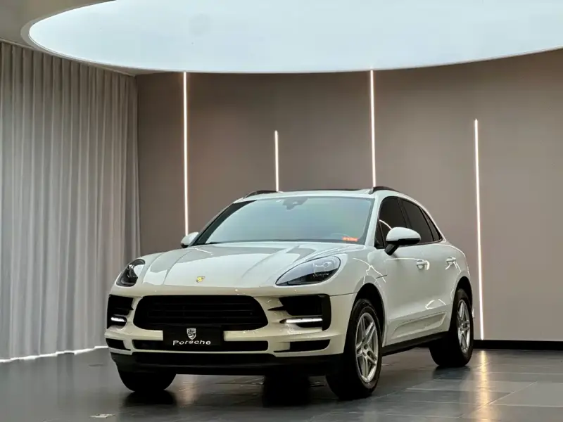 Porsche Macan, 2020