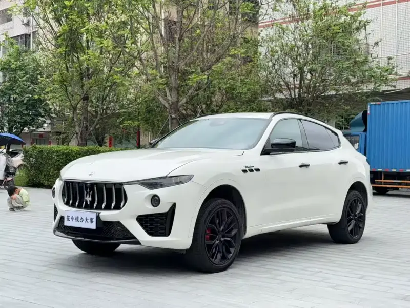 Maserati Levante, 2022
