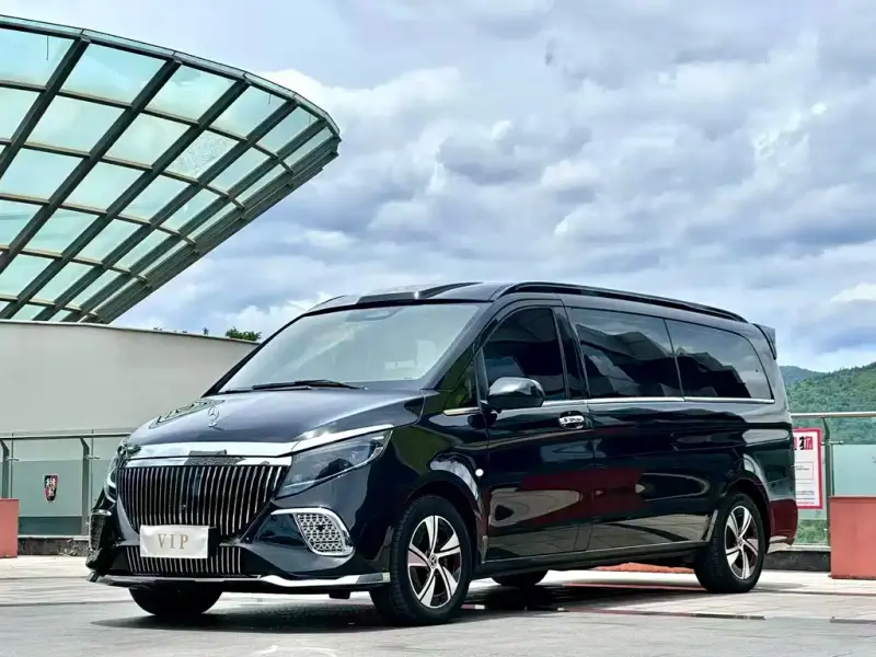 Mercedes-Benz Vito, 2025