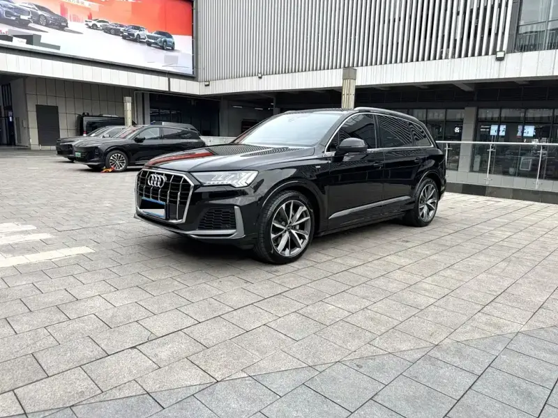 Audi Q7, 2023