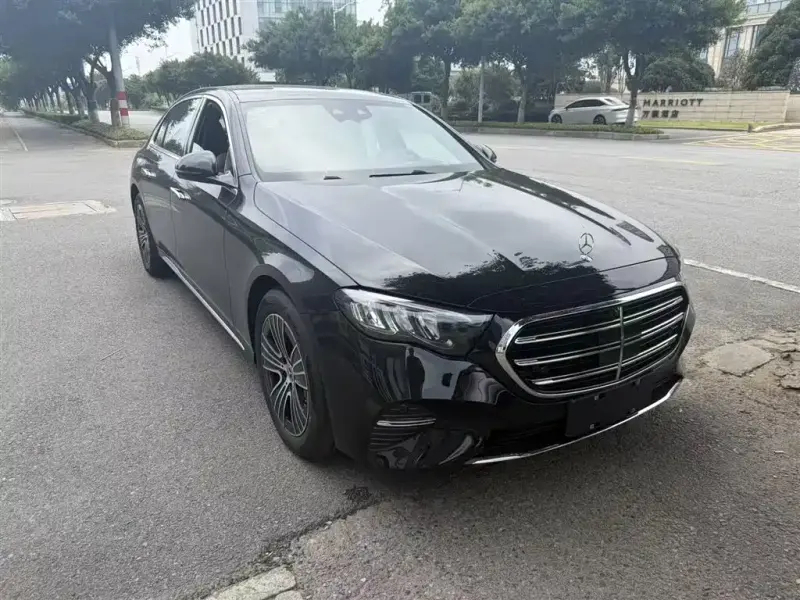 Mercedes-Benz E-Class, 2026