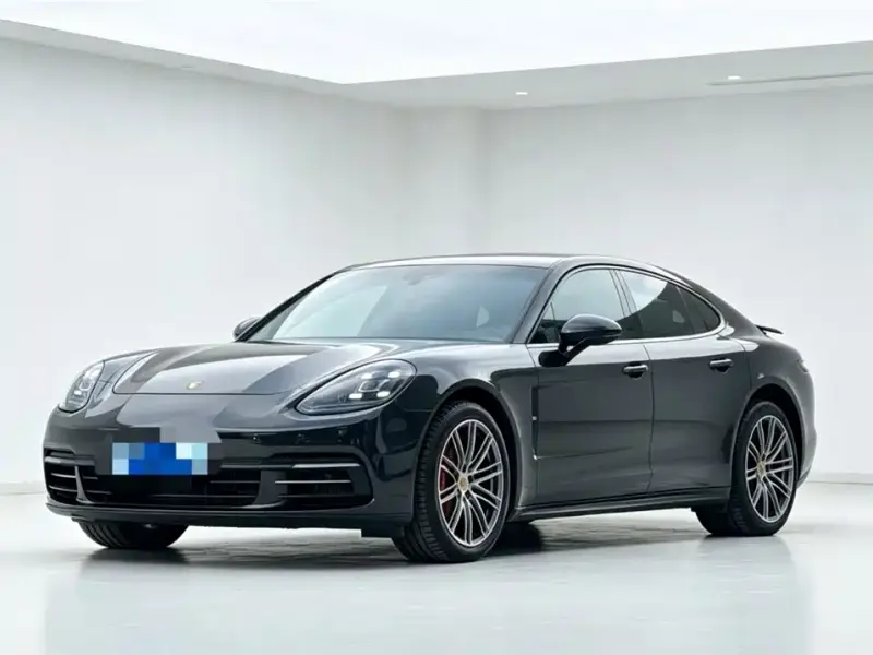Porsche Panamera, 2017