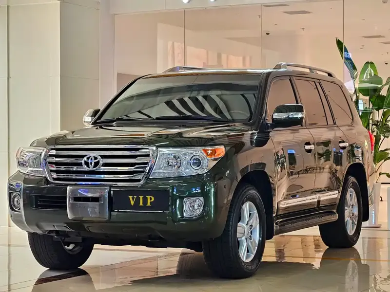Toyota Land Cruiser, 2014