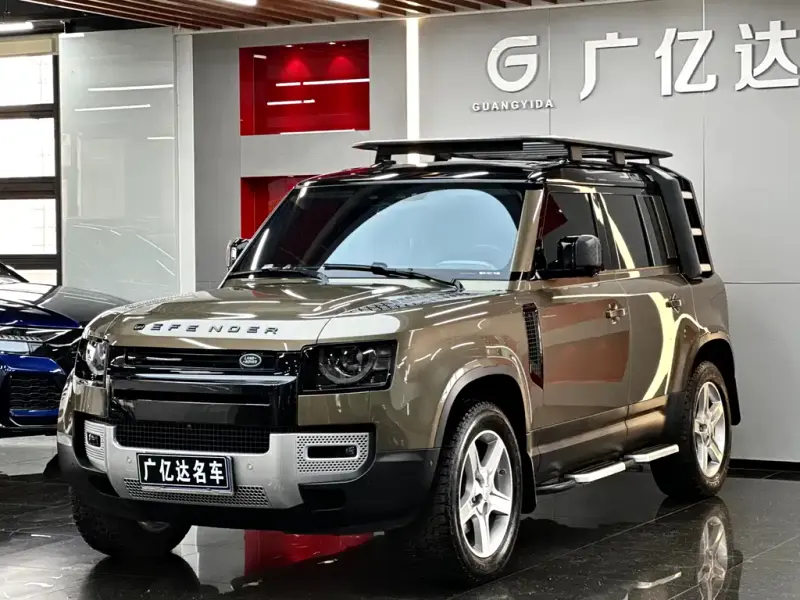 Land Rover Defender, 2020