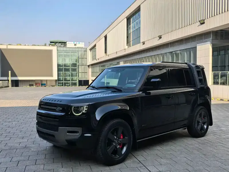 Land Rover Defender, 2021