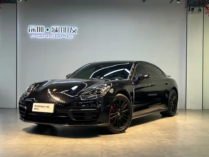 Porsche Panamera, 2023