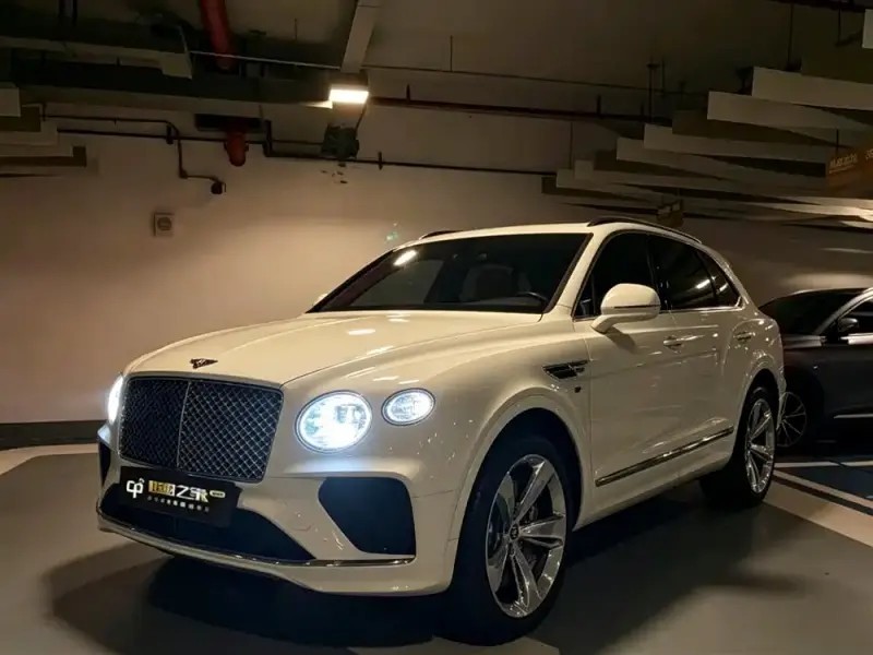 Bentley Bentayga, 2024