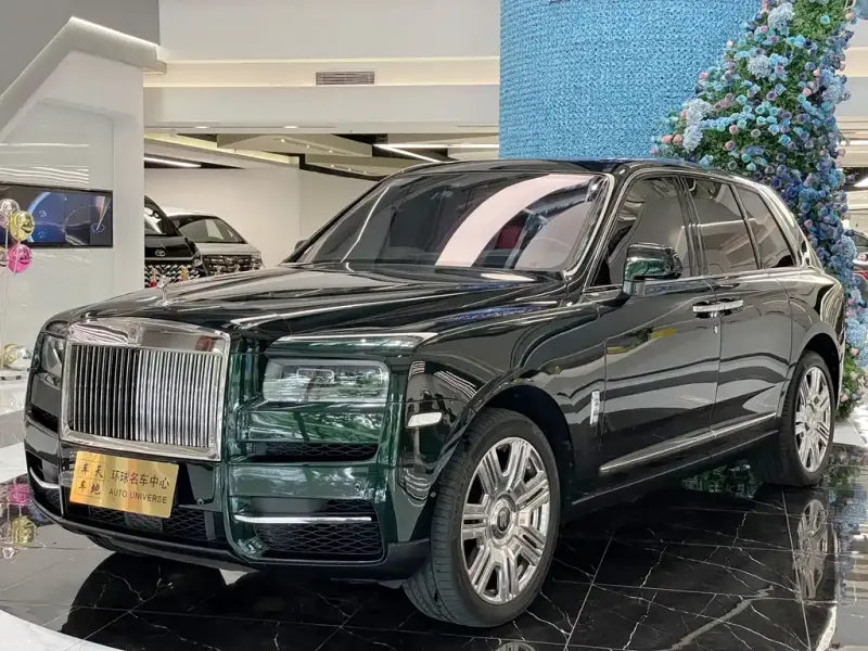Rolls-Royce Cullinan, 2021